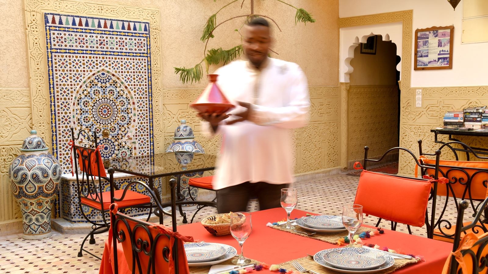 restaurants-restaurants