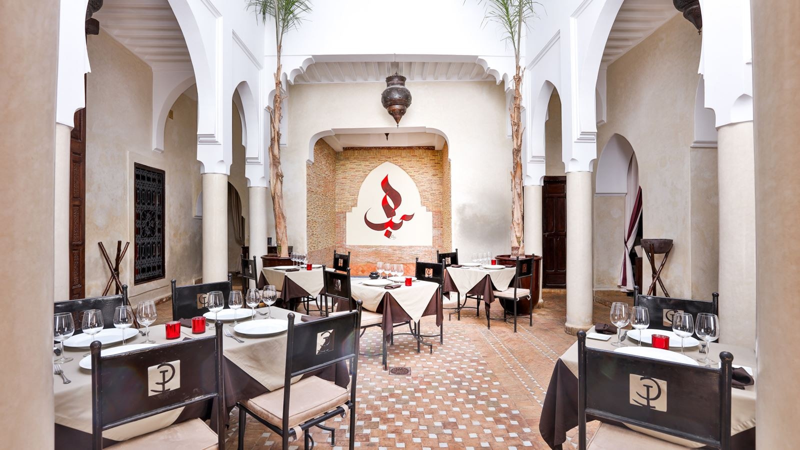 restaurants-restaurants