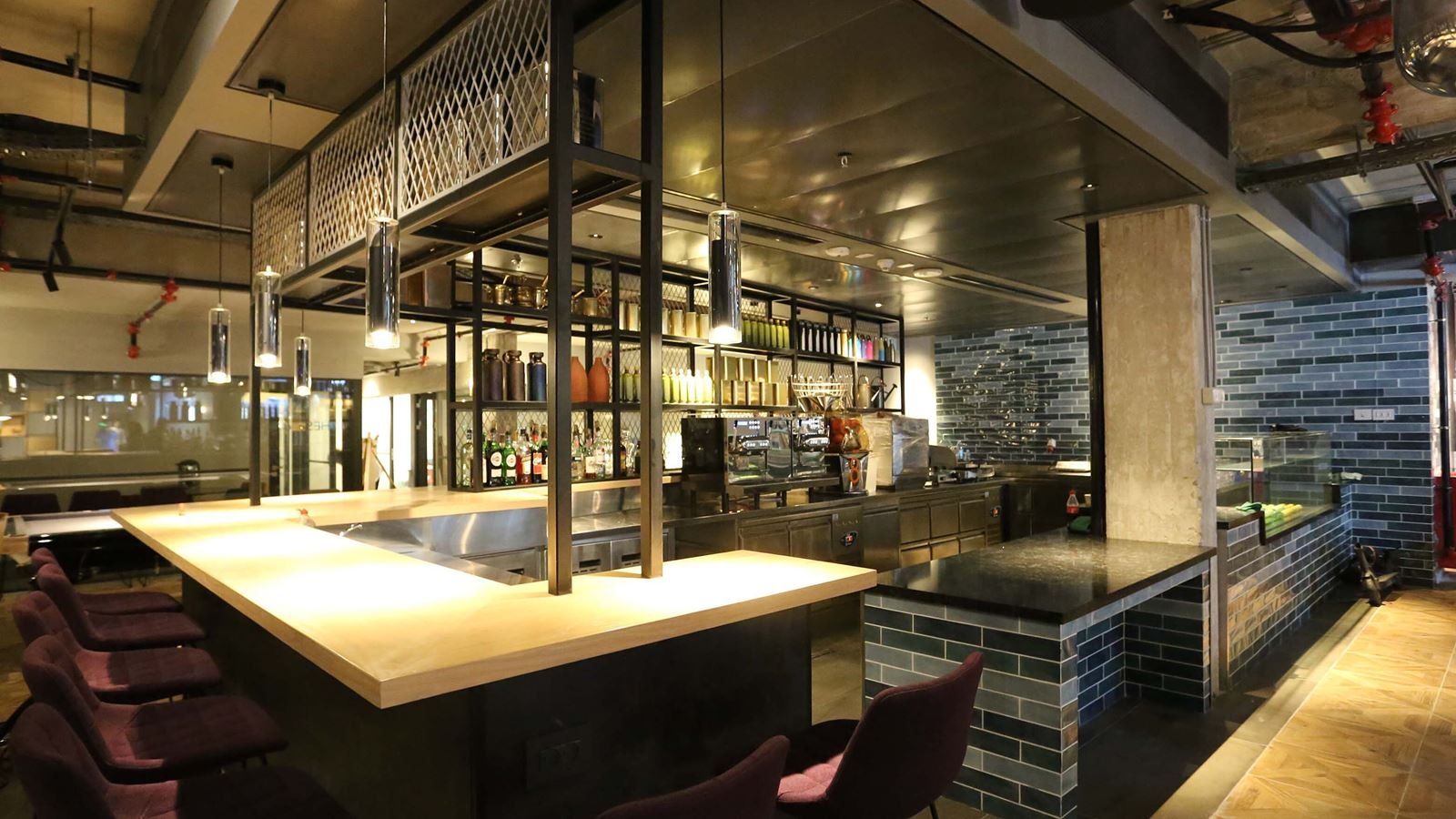 restaurants-restaurants