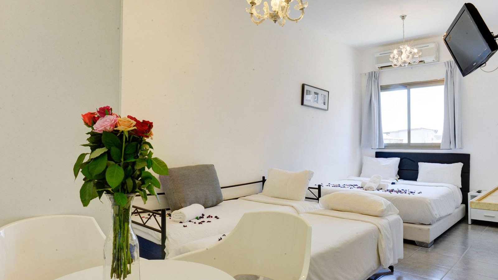 rooms-double-with-balcony