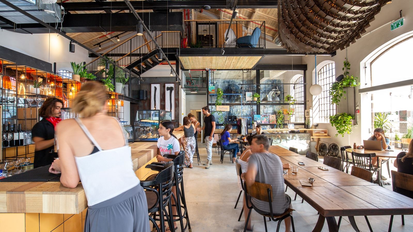 restaurants-restaurants