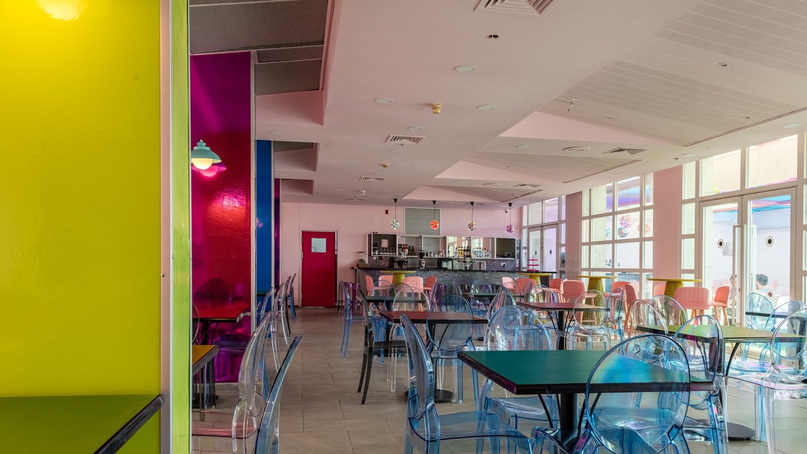 restaurants-restaurants