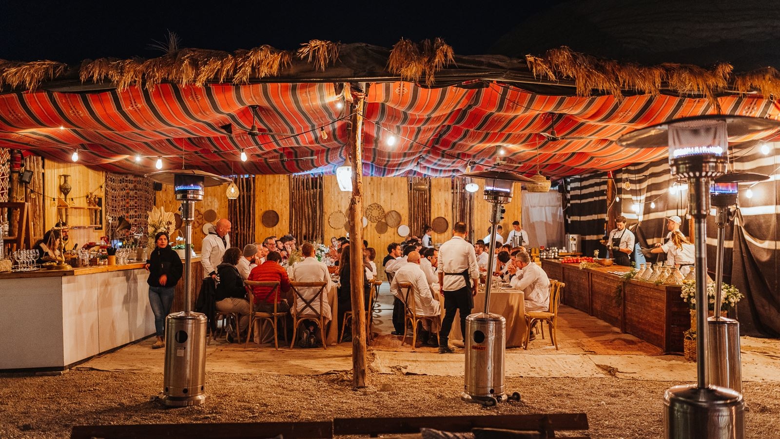 restaurants-restaurants