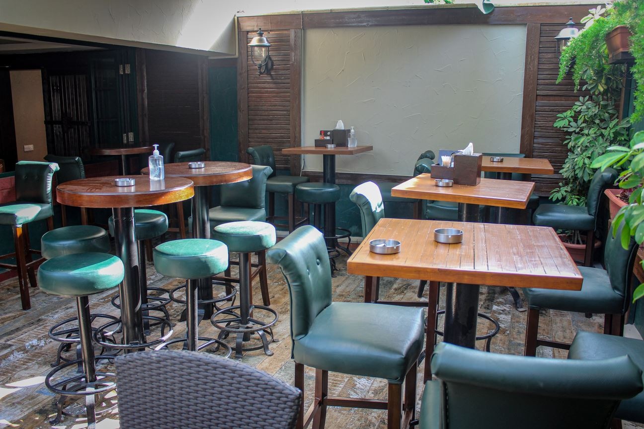 restaurants-restaurants