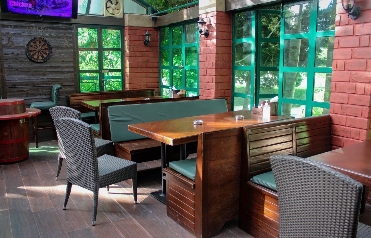 restaurants-restaurants