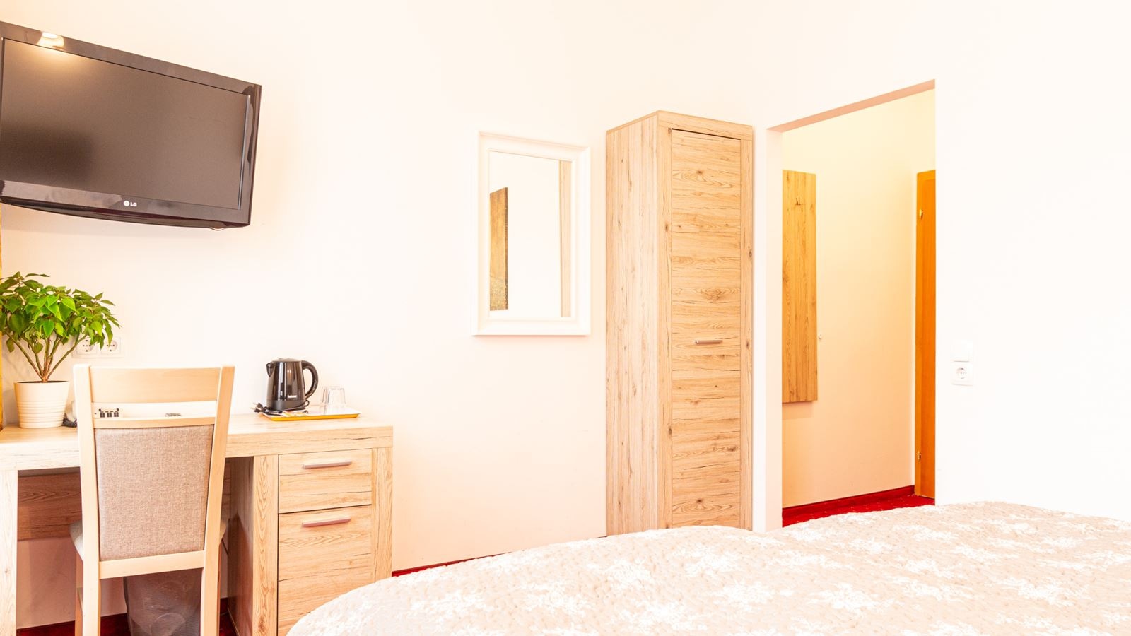 rooms-1brluxury-klimt-apartment