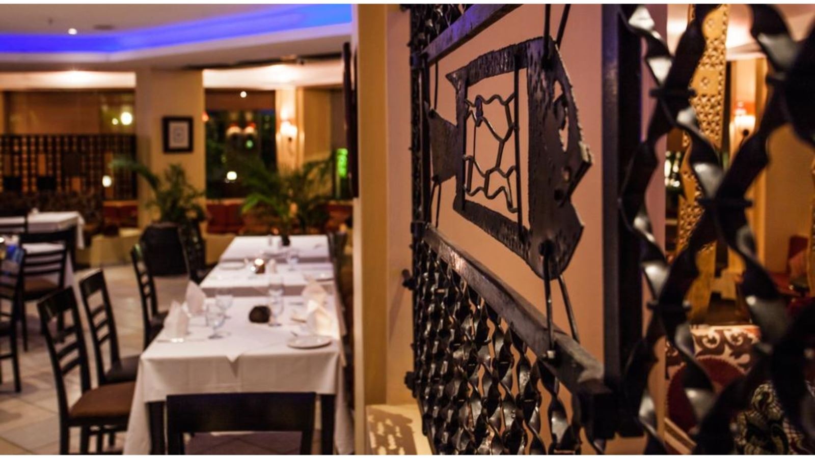 restaurants-restaurants