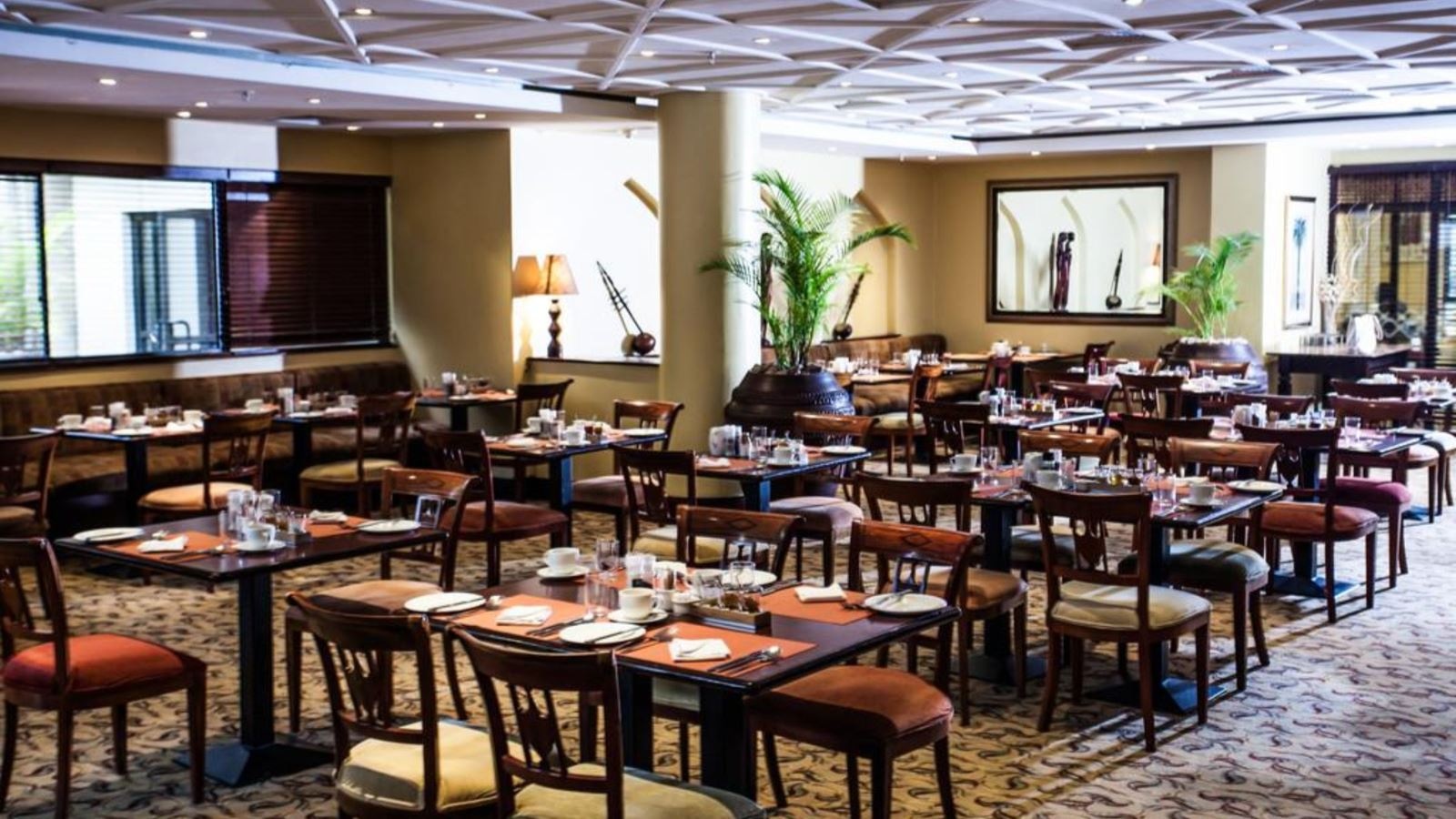 restaurants-restaurants