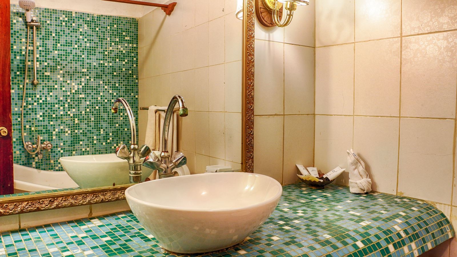 rooms-double-classic-city-view