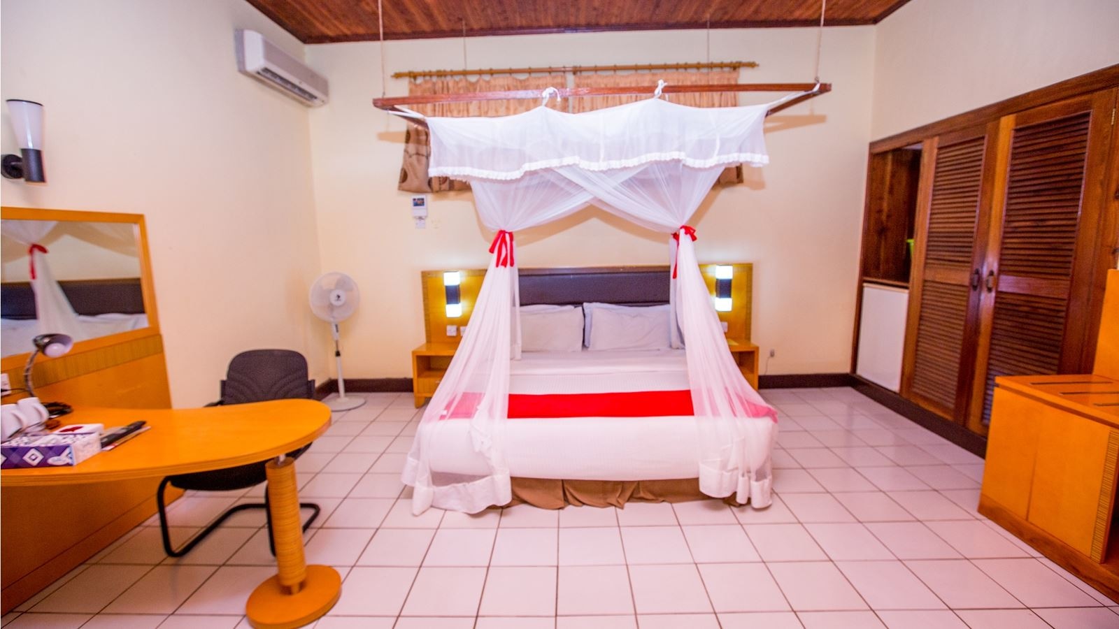 rooms-single-standard