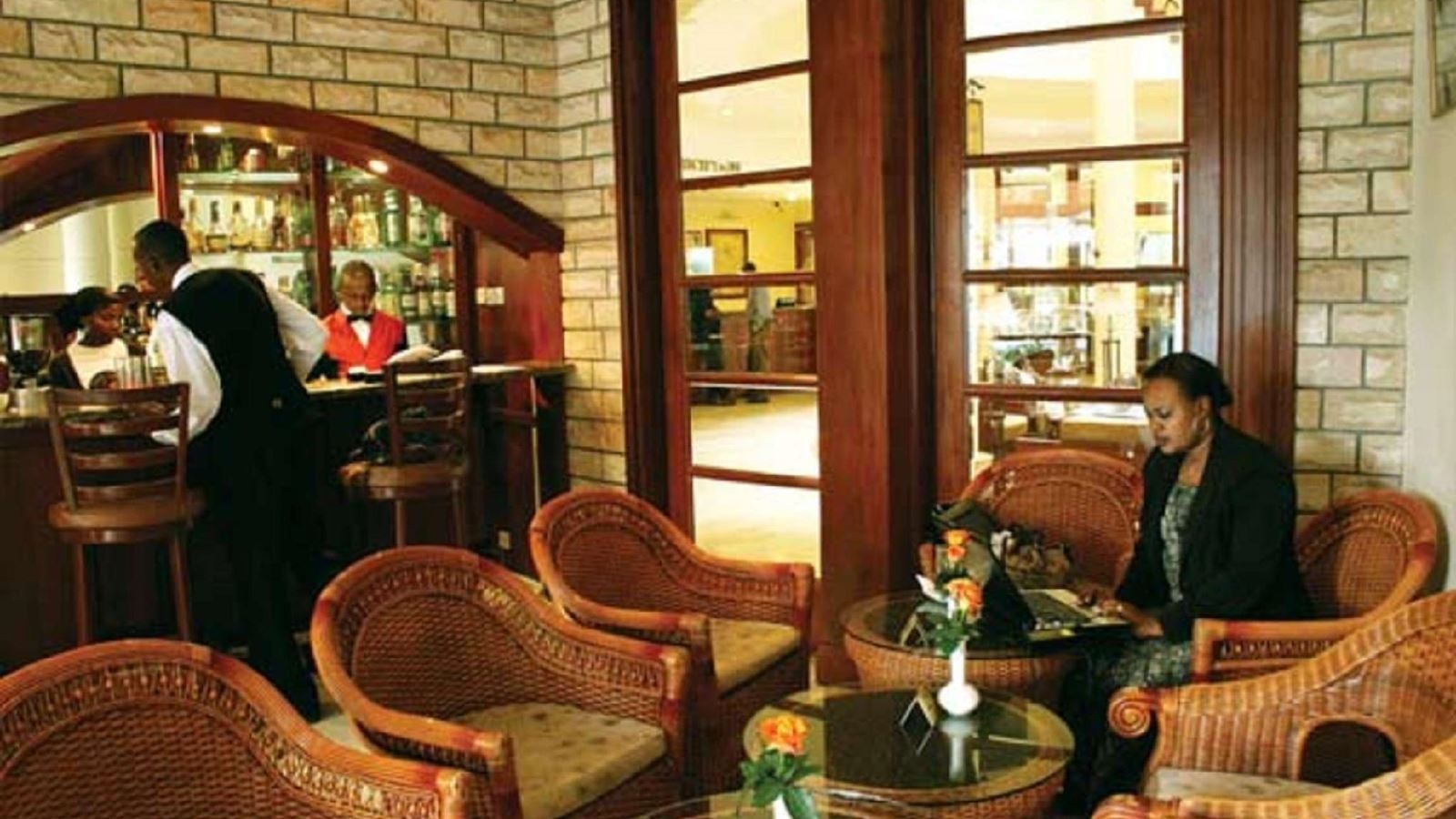 restaurants-restaurants