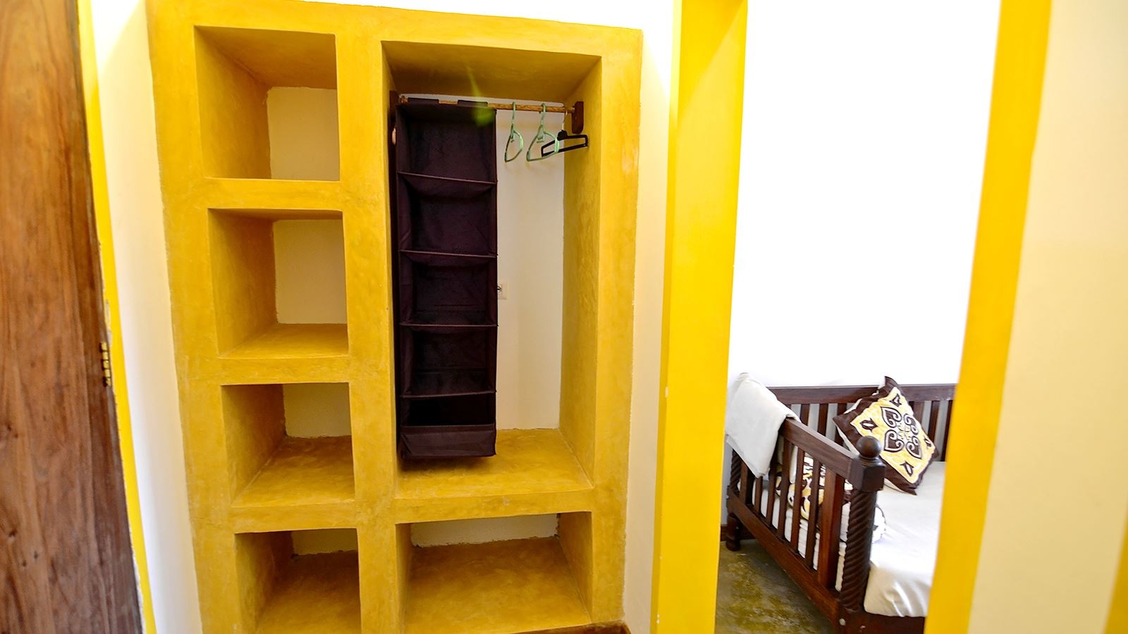 rooms-double-garden-view