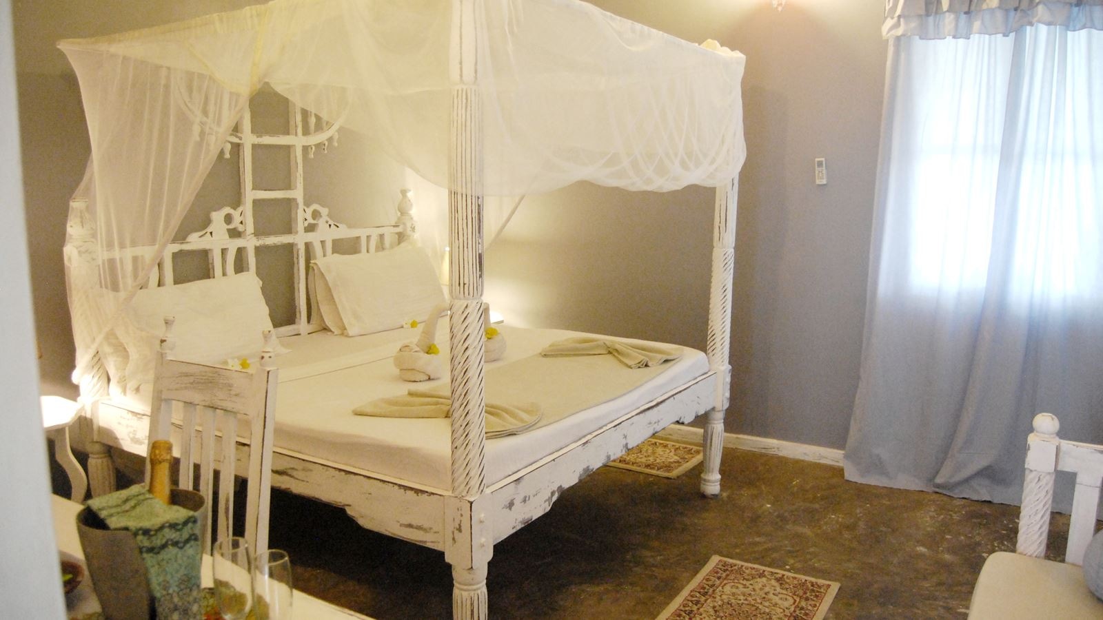 rooms-triple-deluxe-sea-view