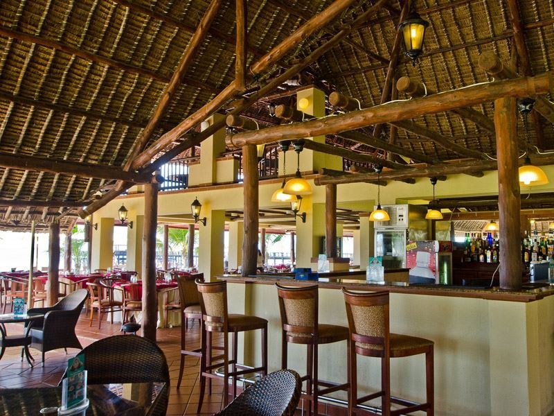 restaurants-restaurants