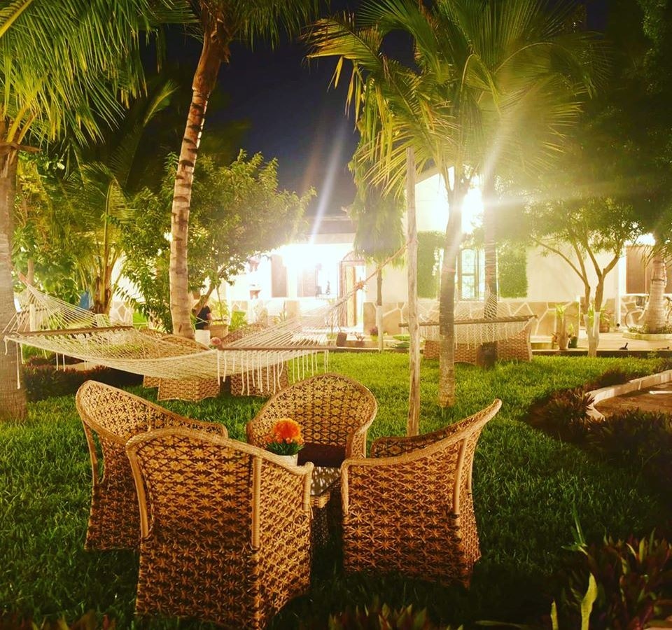 restaurants-restaurants