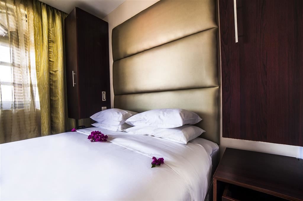 rooms-double-standard