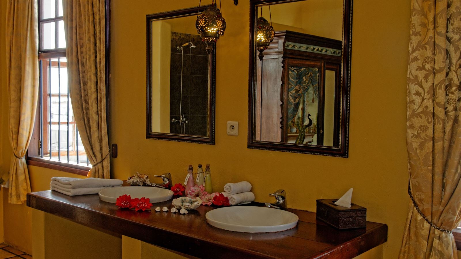 rooms-double-standard