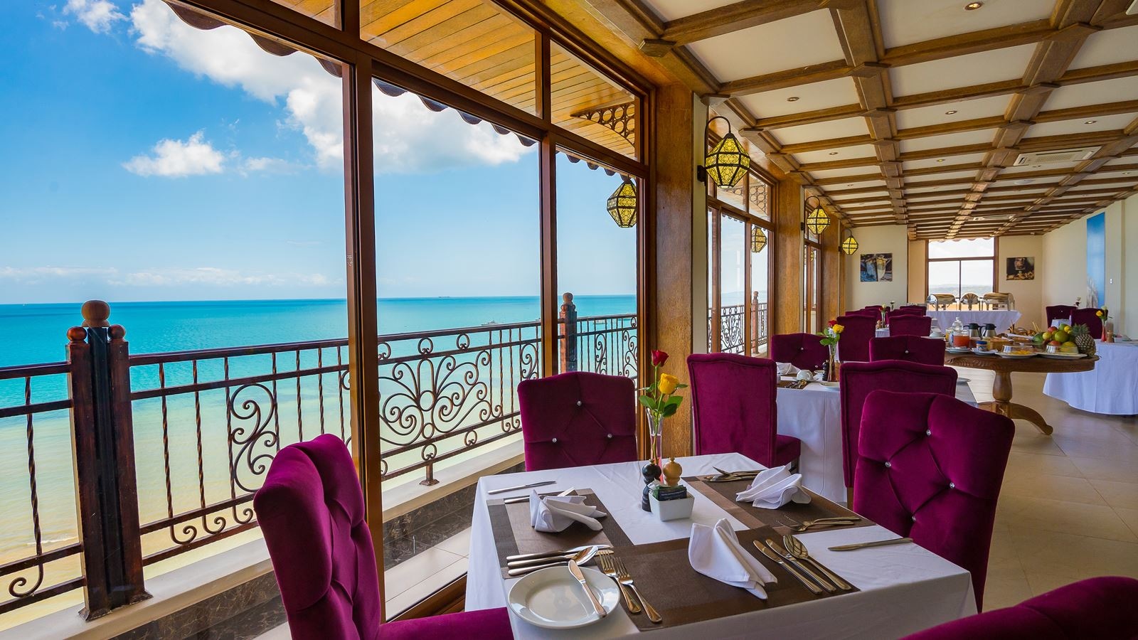 restaurants-restaurants