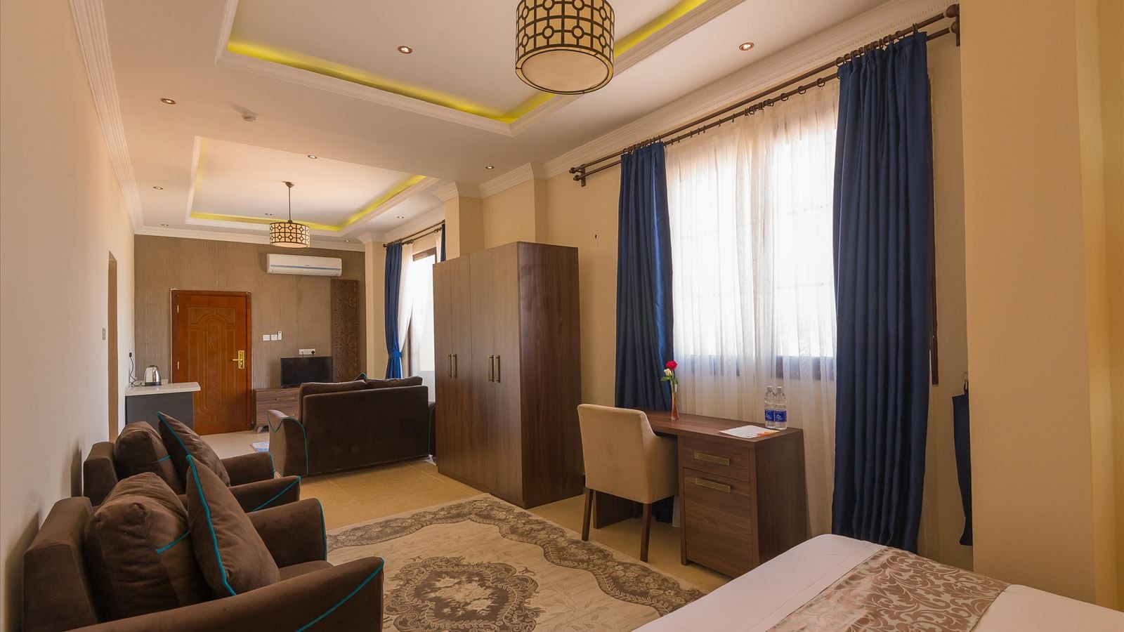 rooms-double-single-use-superior-city-view