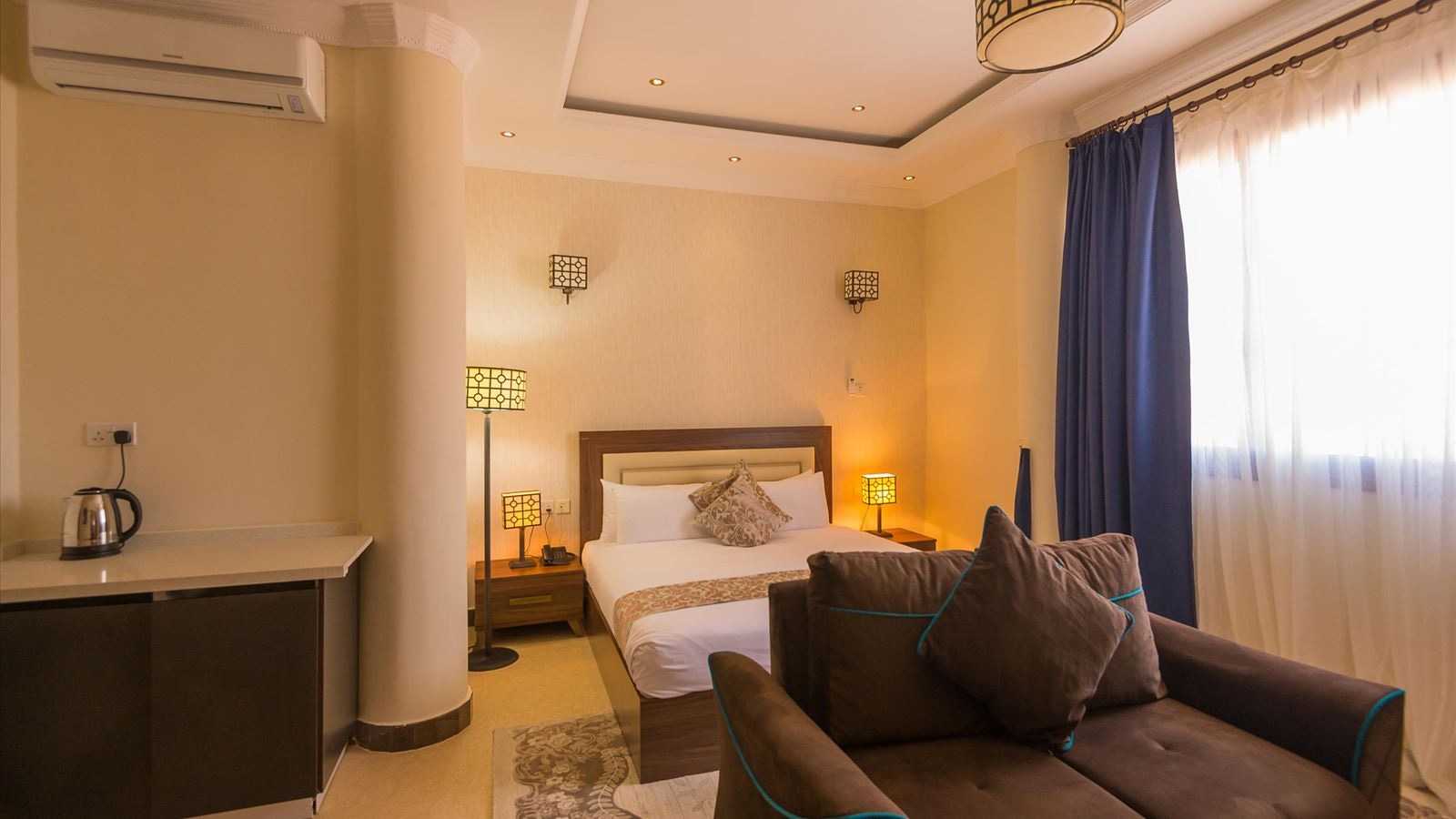 rooms-double-city-view-one-bedroom