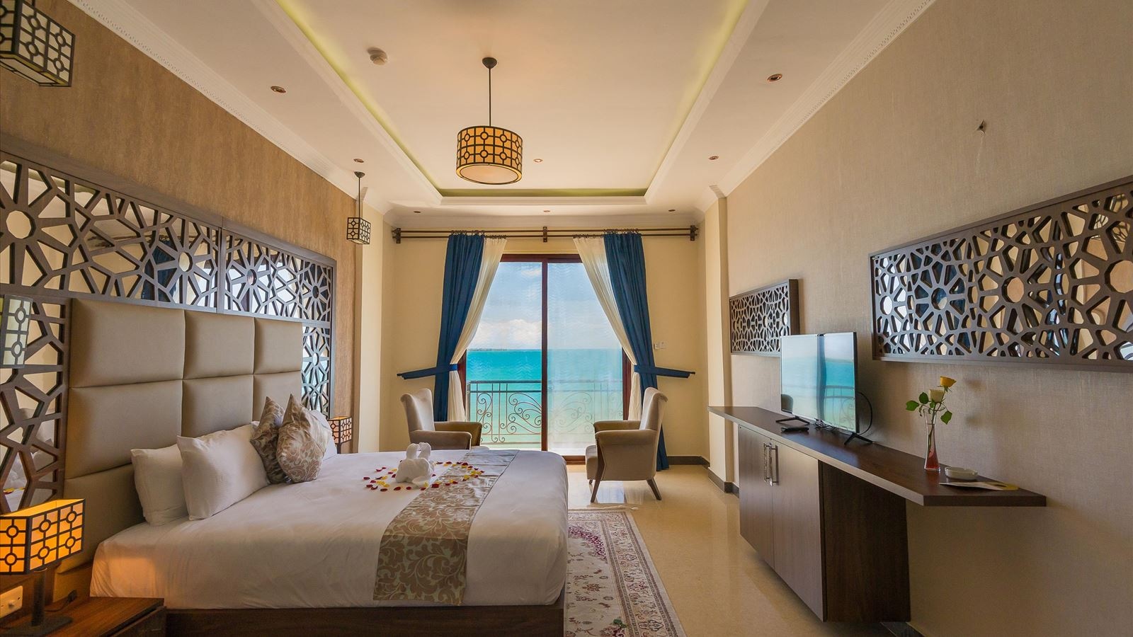 rooms-double-single-use-ocean-front-one-bedroom