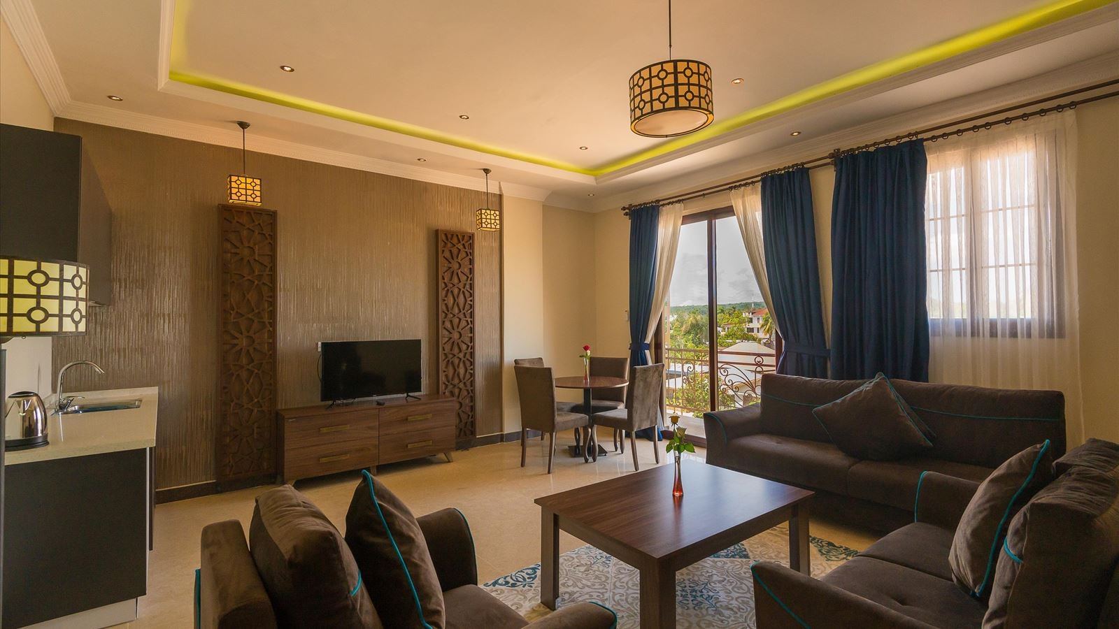 rooms-double-single-use-city-view-one-bedroom