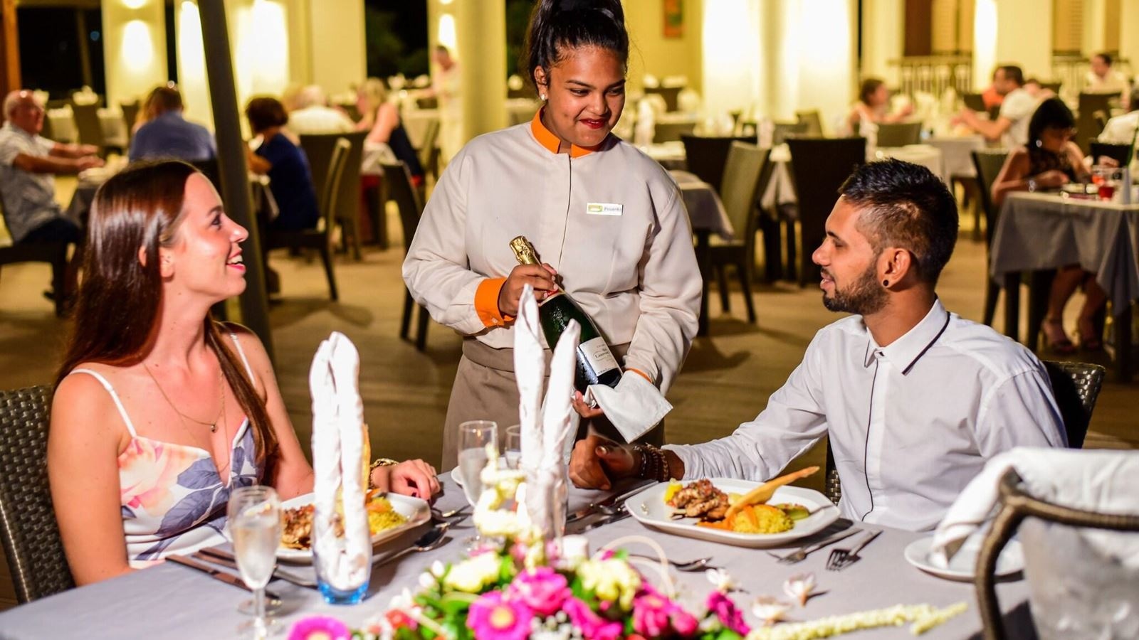 restaurants-restaurants