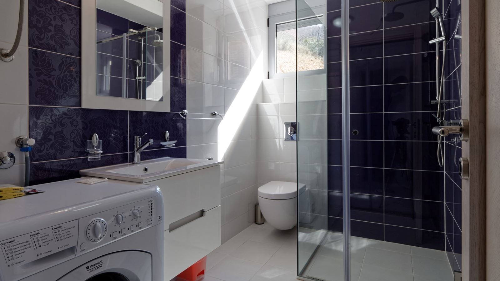 rooms-apartment-sea-view-one-bedroom