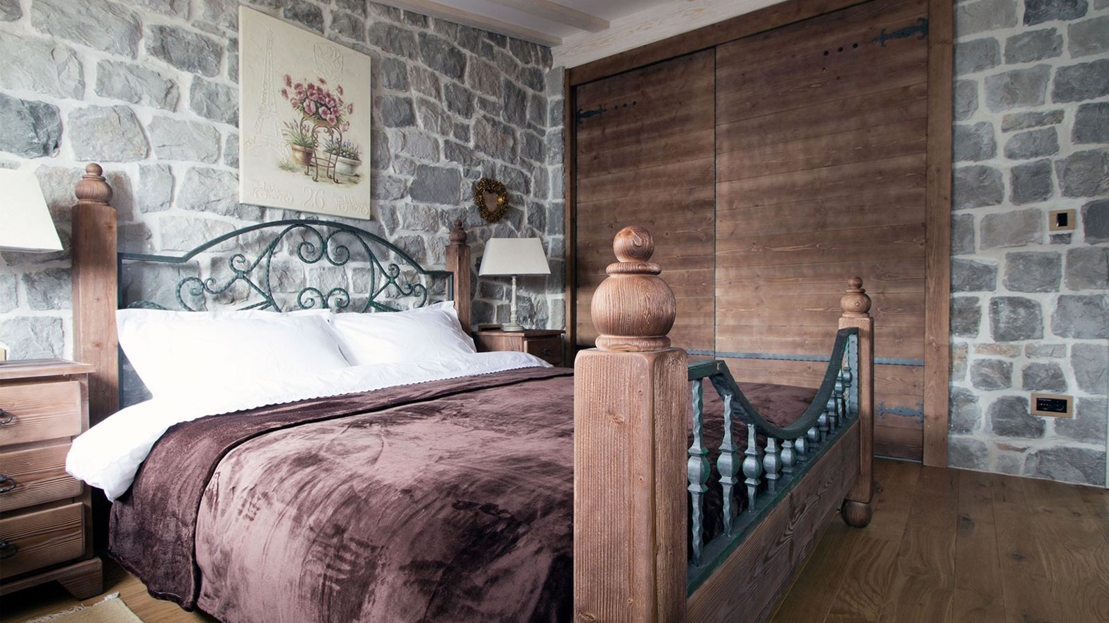 rooms-villa-three-bedrooms