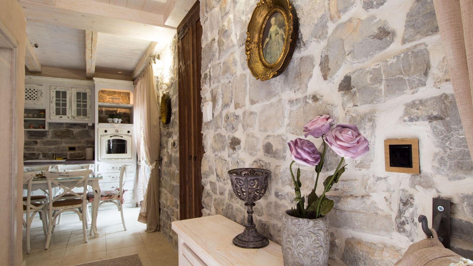 rooms-villa-three-bedrooms