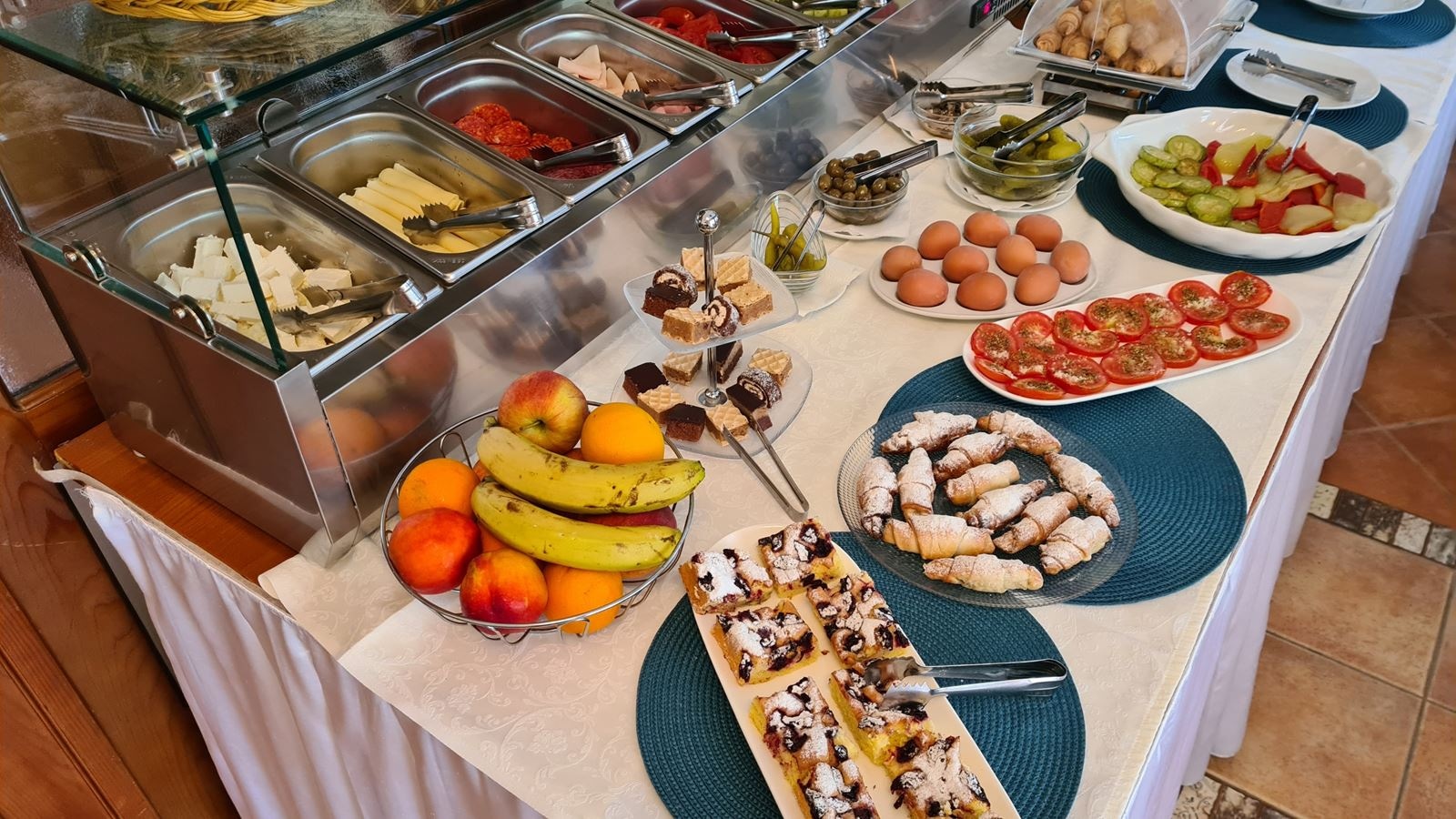 restaurants-restaurants