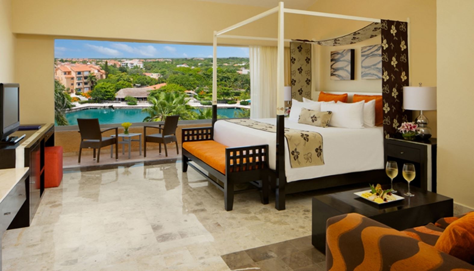 rooms-preferred-club-marina-view