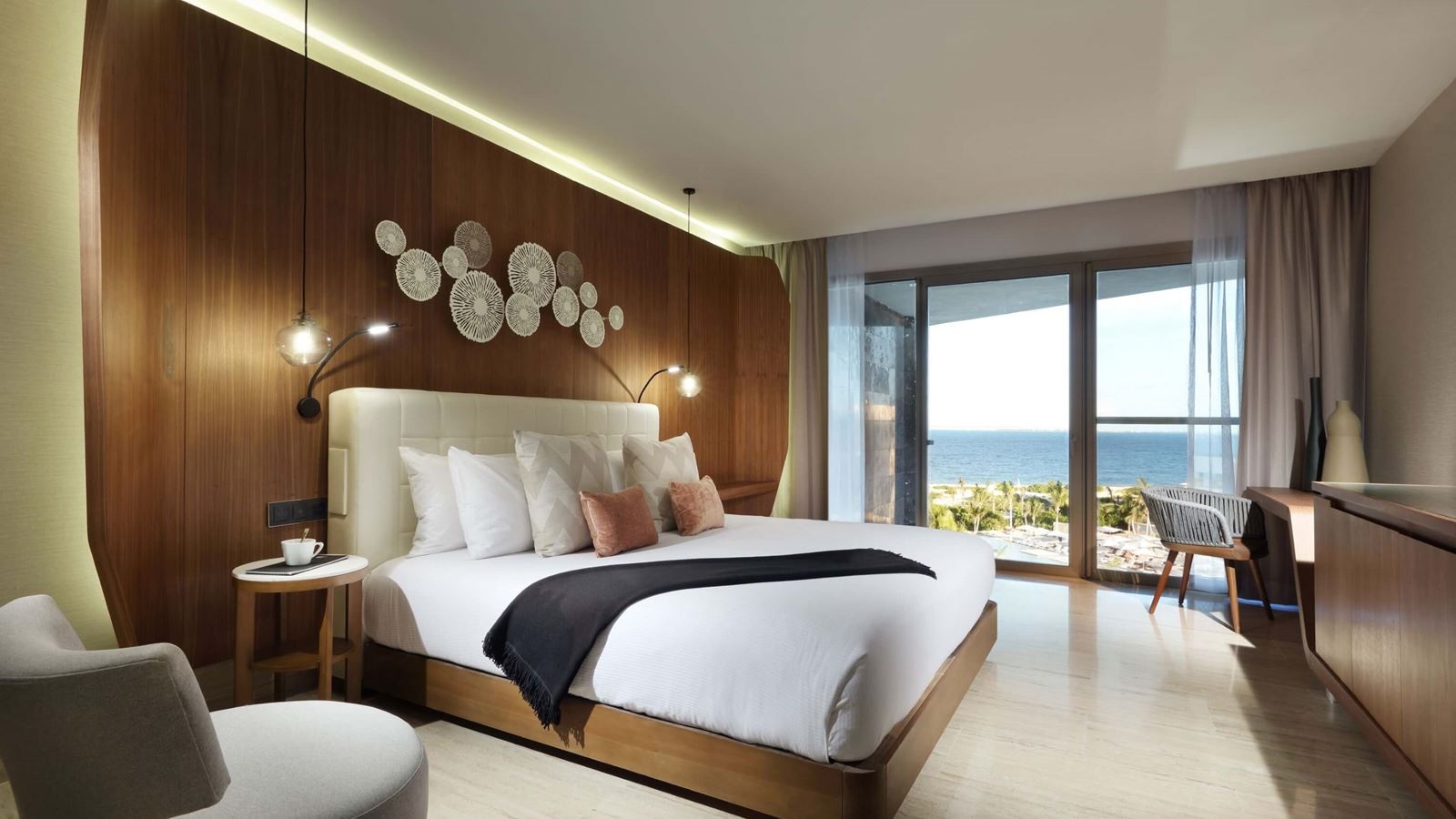 rooms-loft-suite-jacuzzi-terrace