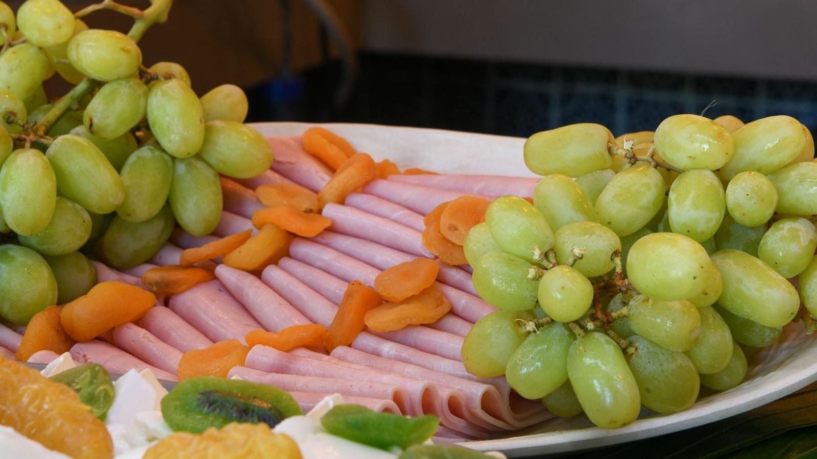 restaurants-restaurants