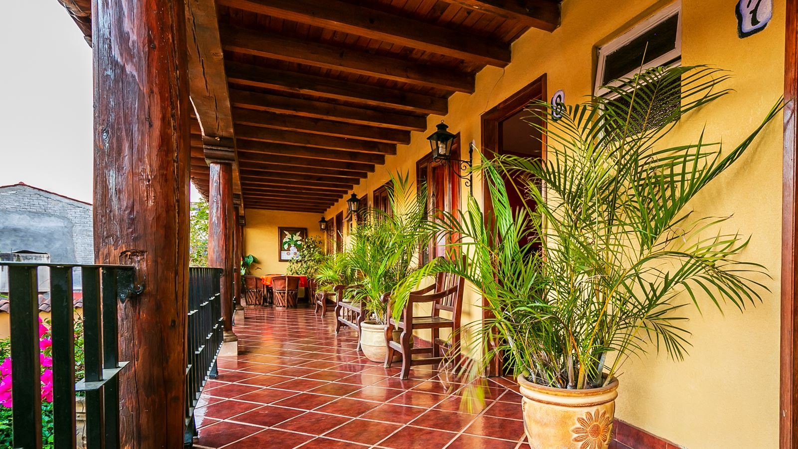 restaurants-restaurants