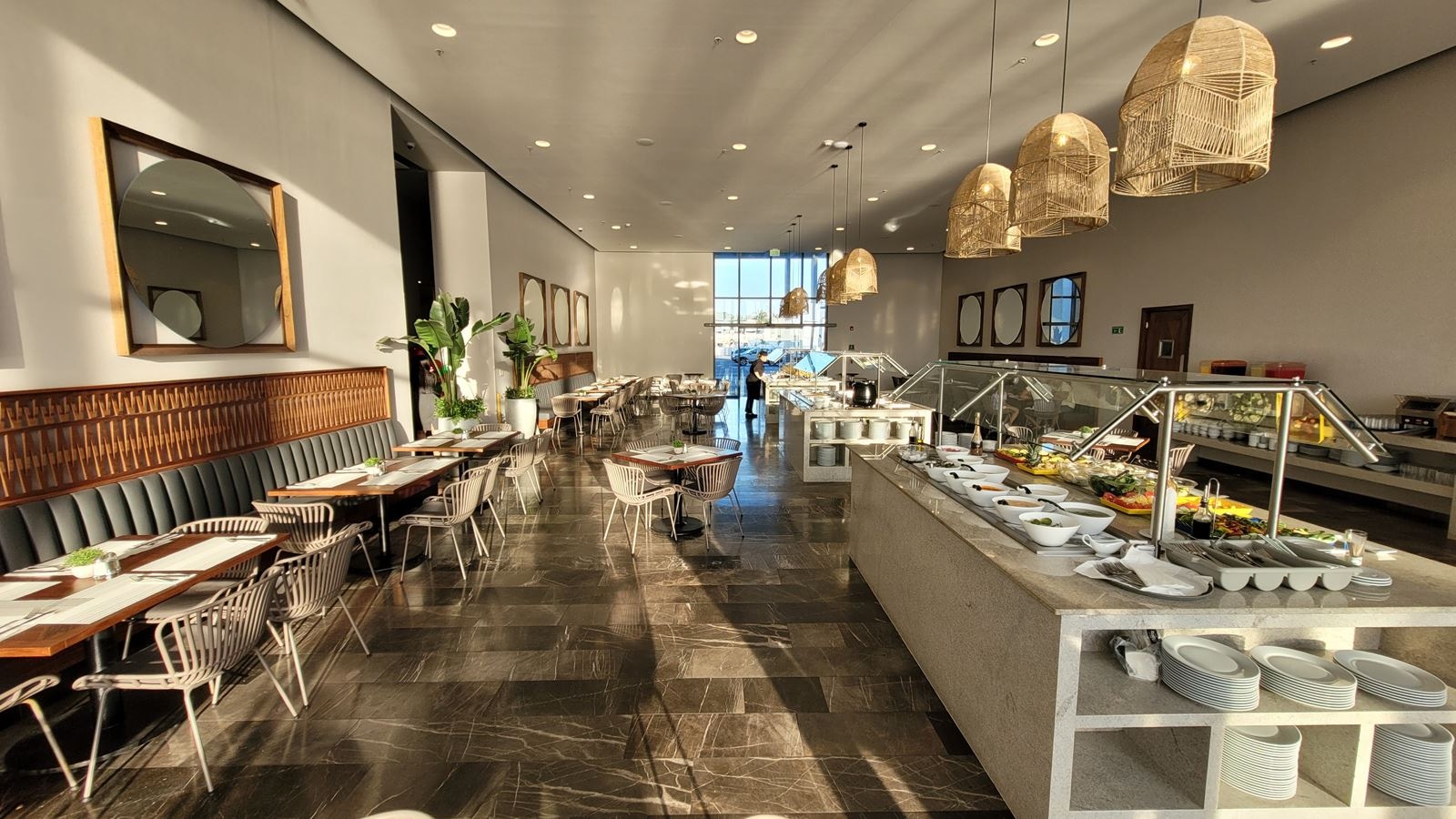 restaurants-restaurants