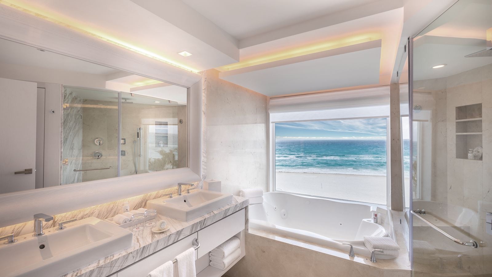 rooms-royale-governer