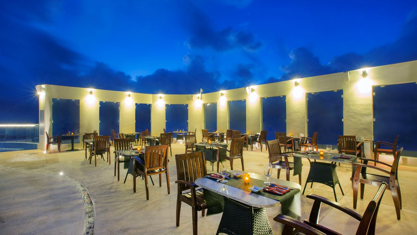 restaurants-oriental-lounge