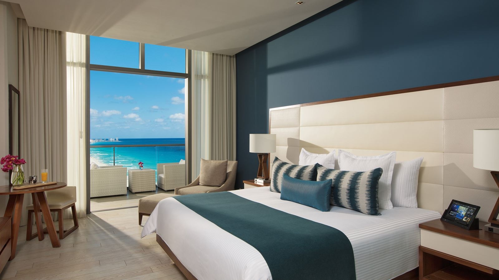 rooms-deluxe-ocean-view