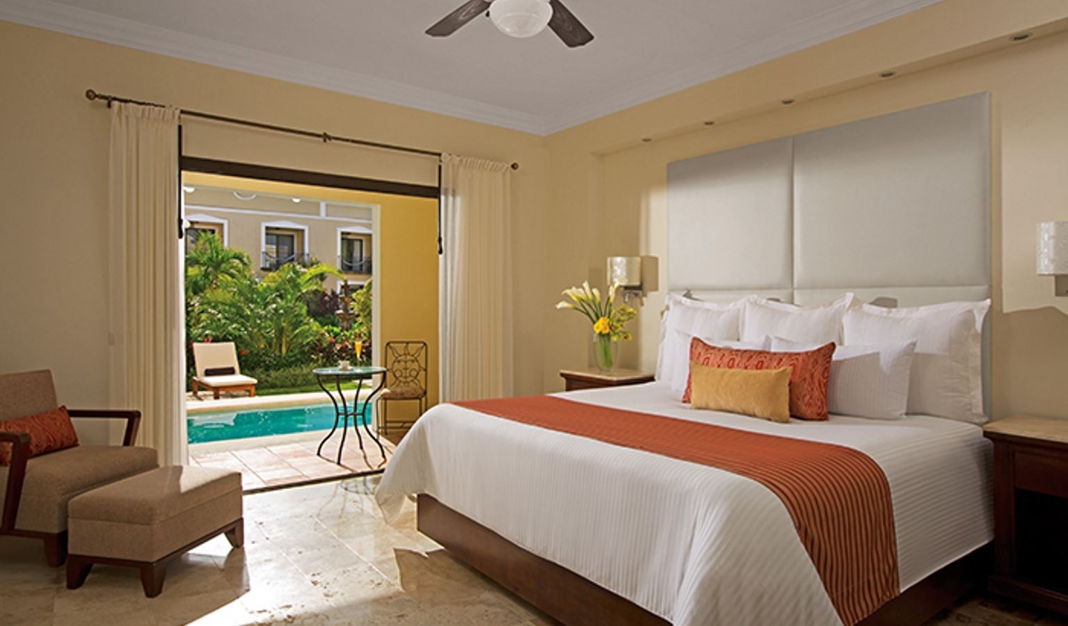 rooms-preferred-club-deluxe-garden-swimout-adults-only-18+