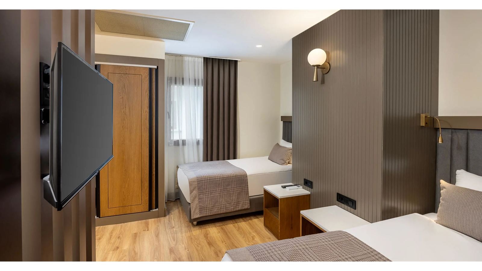 rooms-superior-dublex-family-room