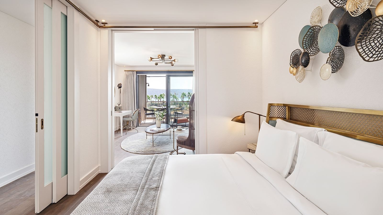 rooms-1-bedroom-suite-sea-view-terrace