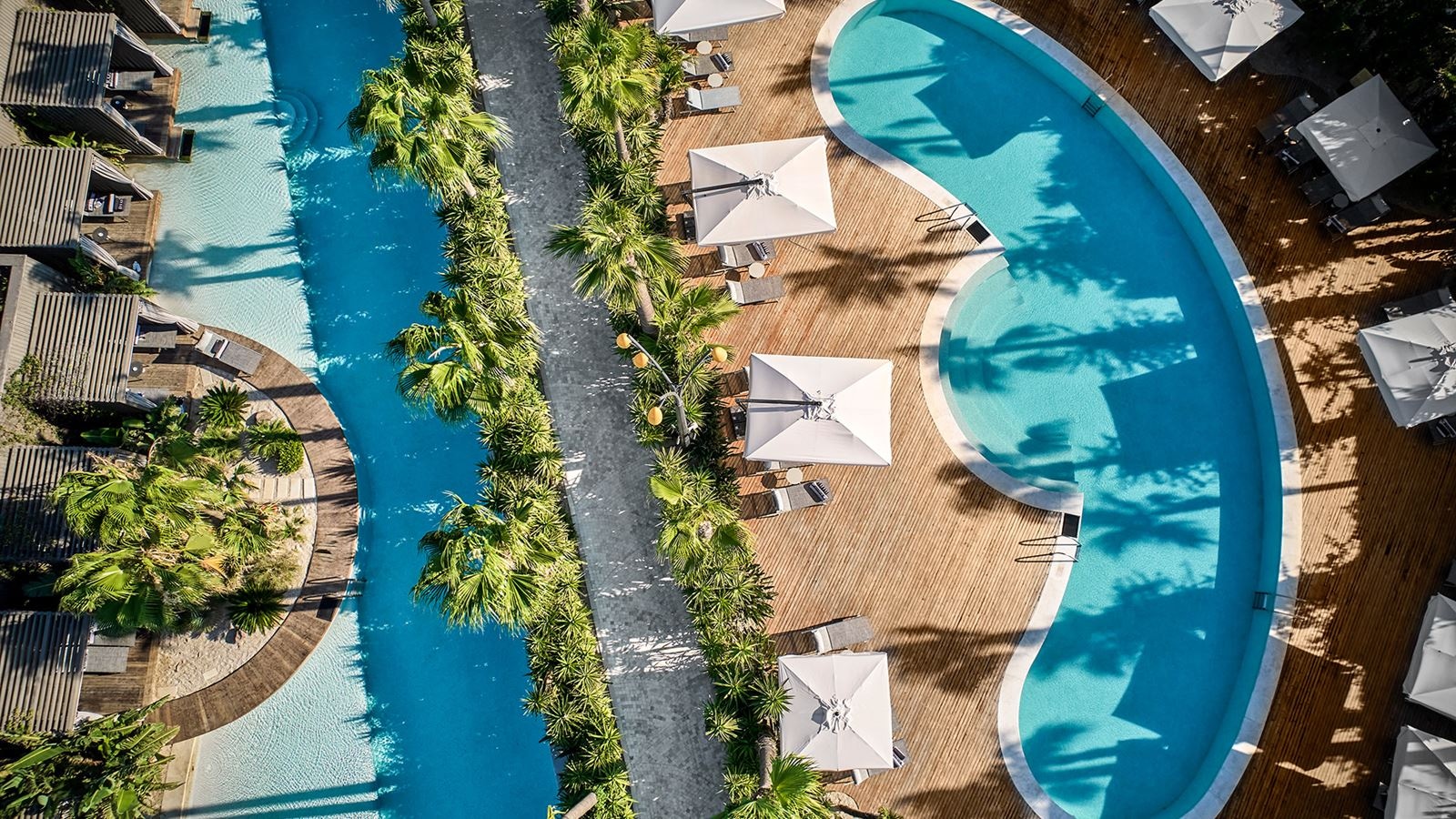 rooms-laguna--private-suite-swim-up