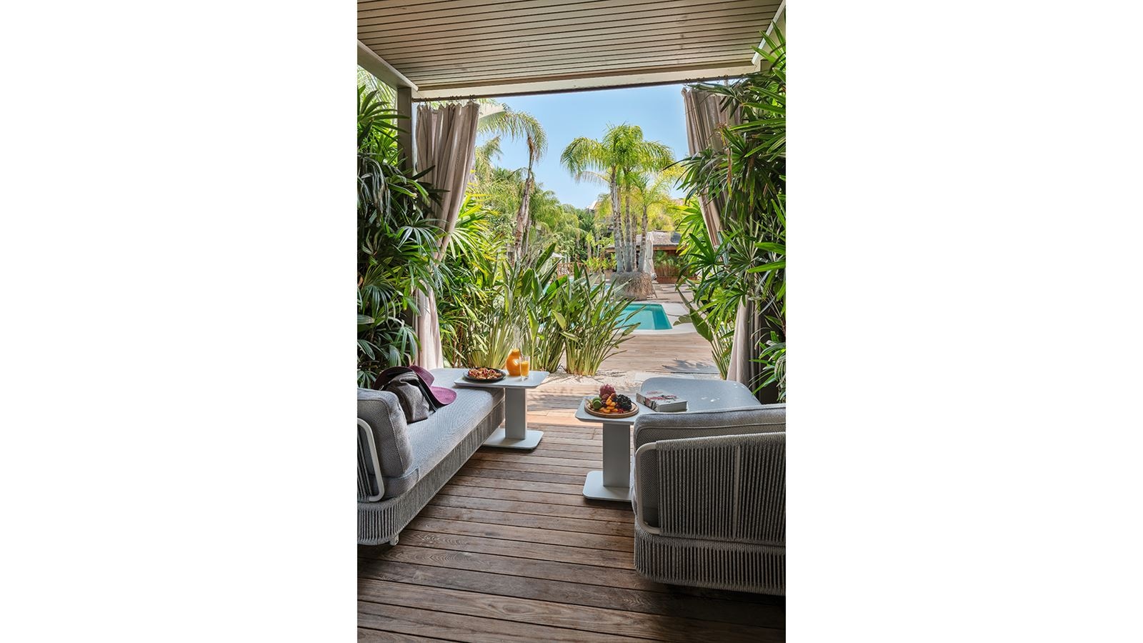 rooms-1-bedroom-suite-garden-terrace