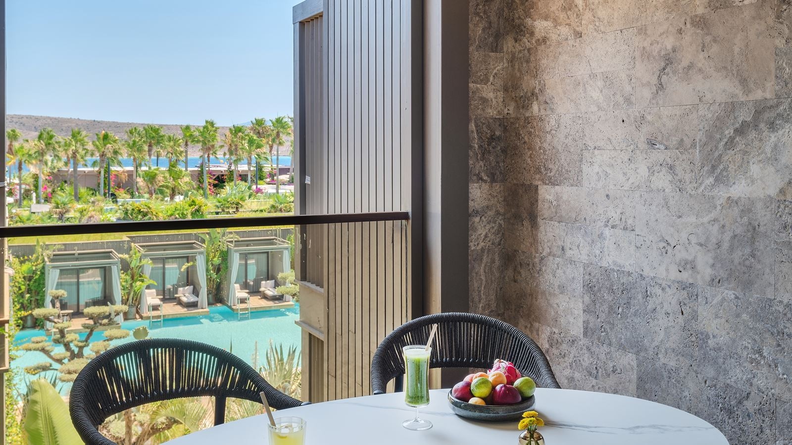 rooms-comfort-corner-room