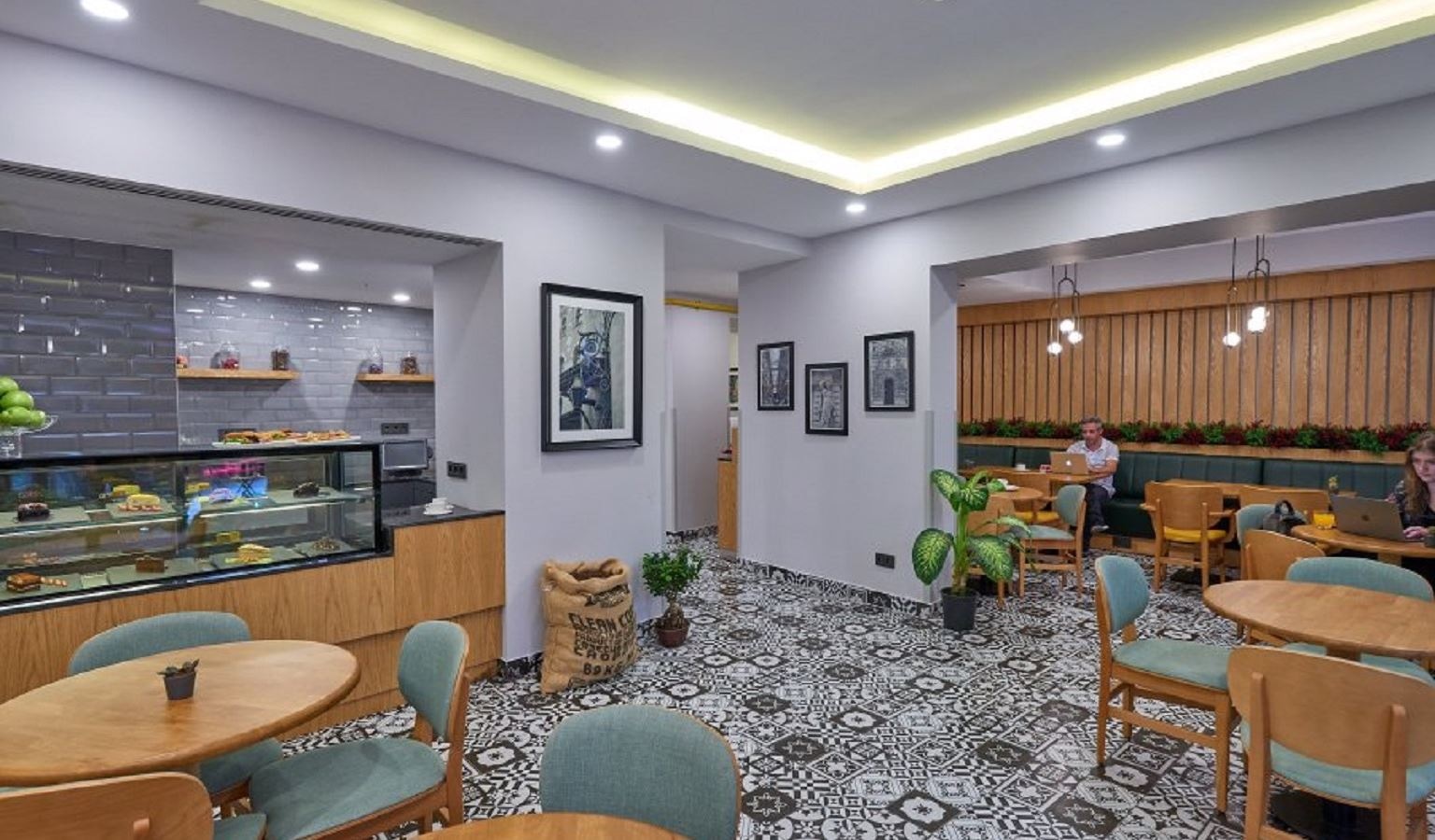 restaurants-restaurants