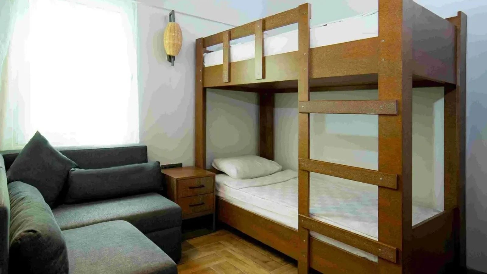 rooms-family-room-deluxe