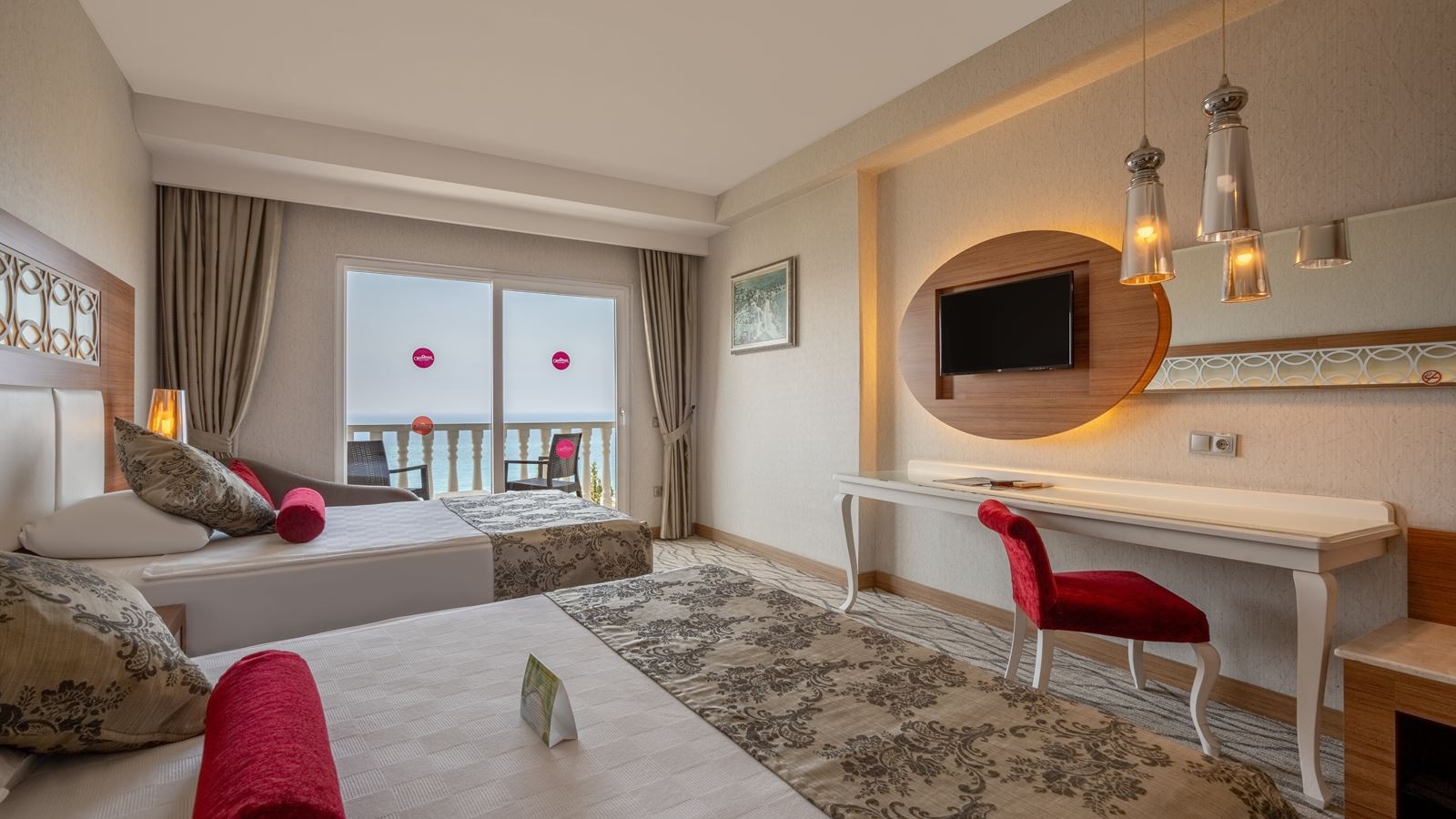 rooms-theodora-building-standard-room