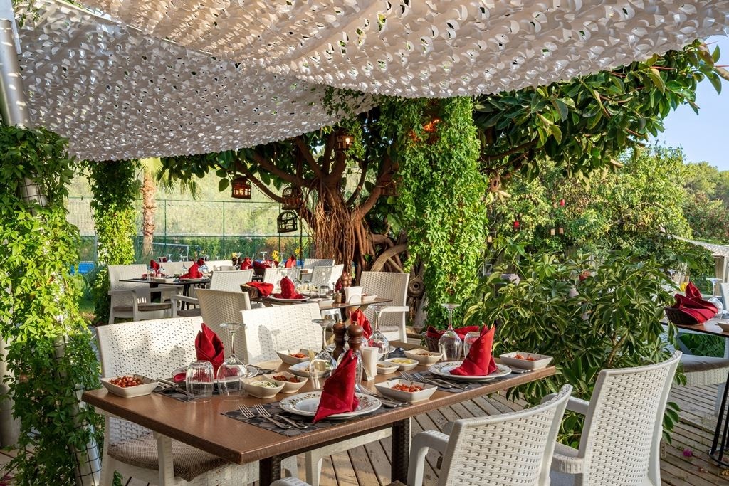 restaurants-auberjine-restaurant