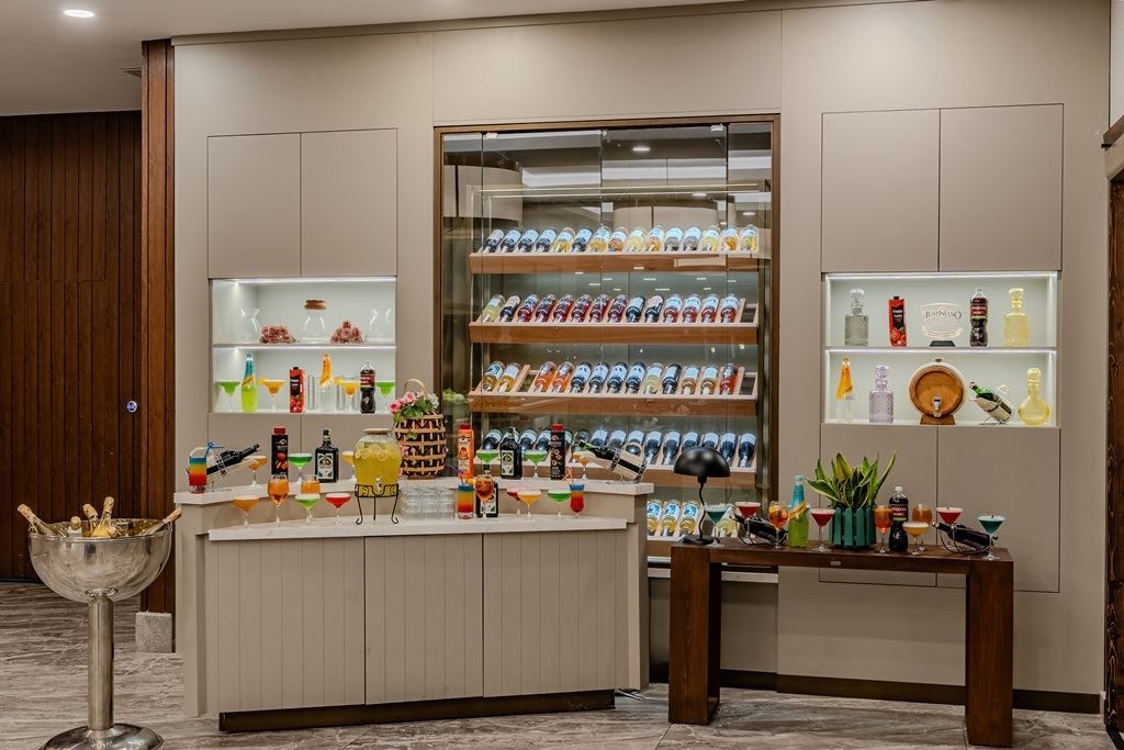 restaurants-main-restaurant